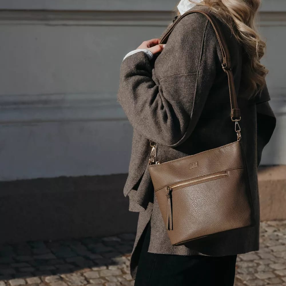 Shoulder Bags